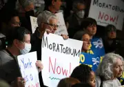 New York First US State to Impose One-Year Moratorium on AI Datacenters