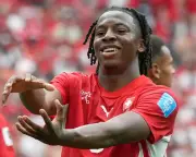 Newcastle agree £51.5m Johan Manzambi deal, insist Bruno Guimarães not for sale