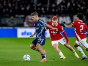 Newcastle United close to signing Ajax teenager Sean Steur for £23m