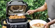 Ninja Woodfire Electric BBQ Offers Smokey Flavour More Convenient Than Charcoal