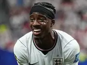 Noni Madueke's Headband at World Cup: Practical Reasons Explained