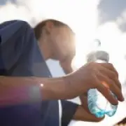 Nurse reveals key signs of heatwave overhydration and water intoxication