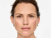 Older women praise 'easy to apply' £17 eyebrow gel that covers grey hairs