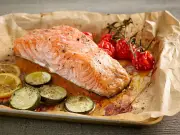 Olive Oil Keeps Salmon Juicy in Oven: Simple Chef Trick