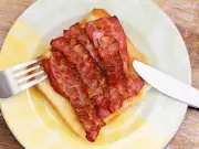 Oven Method Wins: Crispiest Bacon with No Mess in 3-Method Test