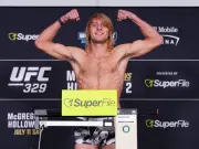 Paddy Pimblett's Gum Shield Message for Benoit Saint-Denis UFC 392 Fight