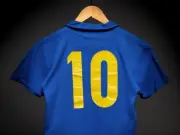 Pele's 1958 World Cup Final Shirt Sells for £3.6m at Auction