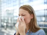 Pharmacist Shares 6 Steps to Beat Hay Fever This Summer