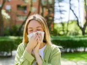 Pharmacist's 6 Easy Steps to Relieve Hay Fever Symptoms This Summer