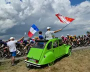 Pogacar Wins Stage 14 of Tour de France 2026 with Solo Attack on Col du Haag