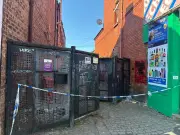Police cordon off alleyway in Aigburth for overnight incident search