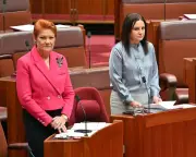 Politicians unite to protect transparency campaigner Rex Patrick from legal threat