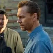 Pompeii series with Tom Hiddleston is cheesy but captivating