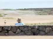Port Eynon Bay Named One of UK's Safest Beaches for Families in 2026