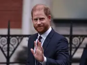 Prince Harry Back in UK for Daily Mail Ruling as King Charles Withdraws Palace Offer