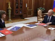 Putin Angry as 'Made in Russia' Products Unpopular on Domestic E-commerce Sites
