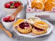 Quick 10-Minute Scones with Just 5 Ingredients Perfect for Summer