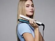 Remington Shine Therapy Straightener on Sale for £24.99 at Amazon