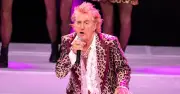 Rod Stewart's Emotional Tribute to Bonnie Tyler at Intimate Gig
