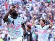 Romelu Lukaku mocks Donald Trump and pays tribute to Amadou Onana