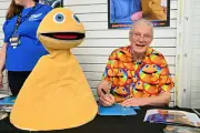 Ronnie Le Drew, Zippy puppeteer, dies at 78 after short illness