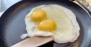 Royal Chef Darren McGrady Tells You to Ban Margarine for Perfect Fried Eggs