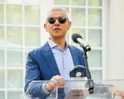 Sadiq Khan Backs Maximum Workplace Temperature Amid UK Heatwaves