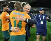 Schmidt leaves Wallabies with gifts of Canham and Lonergan for Kiss