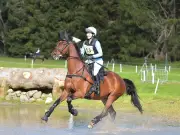 Scots mum dies in freak horse riding accident at competition
