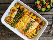 Simple 30-Minute Salmon Traybake: Perfect Quick Midweek Dinner
