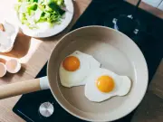 Simple Step for Perfect Fried Eggs Every Time, Says BBC Good Food