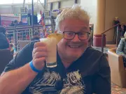 Single dad loses 15st by ditching £8k McDonald's habit and eating same meals daily for 2 years