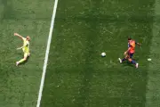 Spain Dominate Austria 3-0 to Reach World Cup Last 16