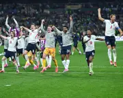 Starmer to Announce Bank Holiday if England Win World Cup