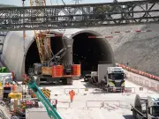 Stephen Flynn Blasts HS2 Costs, Calls £100bn Project Symbol of Westminster Dysfunction