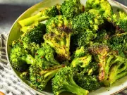Stop Boiling Broccoli: Roast with Olive Oil for Better Taste and Nutrition
