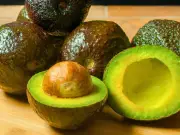 Store Avocados Longer with Cooking Oil to Prevent Browning