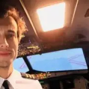 Student pilot lands plane after instructor jumps to his death mid-flight