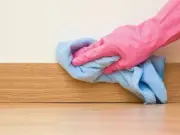 Three-ingredient spray keeps dust away, says cleaning influencer
