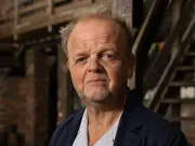 Toby Jones 'Thrilled' by Indian Ancestry Discovery on Who Do You Think You Are?