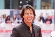 Tom Cruise Transforms into World's 'Most Powerful Man' in Digger Trailer