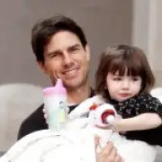 Tom Cruise's daughter Suri legally drops his surname, now Suri Noelle