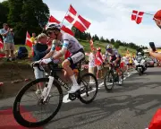 Tour de France director rejects bias claims, defends night drug tests