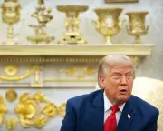 Trump Imposes New Tariffs on Over 80 Countries Despite Supreme Court Ruling