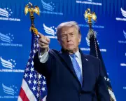 Trump Revives Red Scare, Attacks Democrats as 'Communists' Amid Leftist Wins