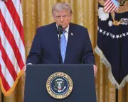 Trump speech sparks fears of midterm election tampering