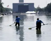 Trump's $2.2bn Revenue Can't Buy Love or a Clean Reflecting Pool