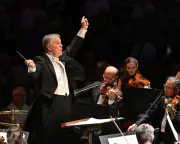 Turnage's Festen Suite makes striking UK debut with BBCSO and Oramo