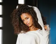 Tyla's A*Pop Review: Old-School Pop Superstar Transports Us Back