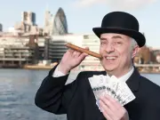 UK Banks Pay £16.4bn in Bonuses, Highest Since 2008 Crisis